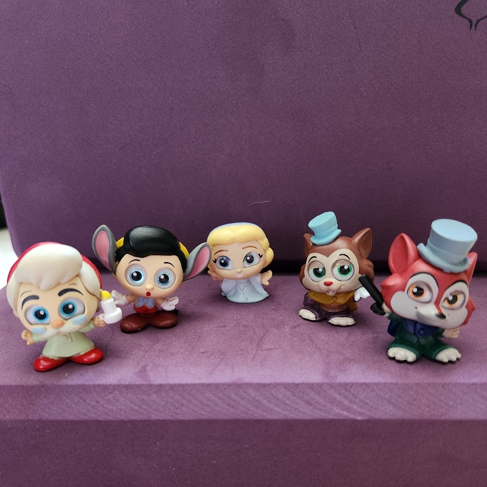 Disney Doorables Series 10 Pinocchio Complete Set